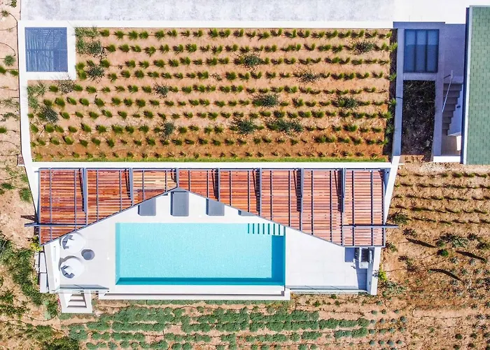 Villa Beyond The Dream